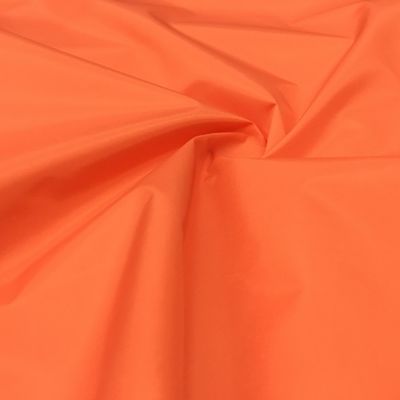 Tissu en polyester taffeta 170T/190T/210T/230T Tissu de doublure résistant à l'eau et respirant 2023
