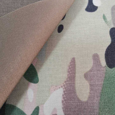 Poids moyen TC 240GSM Tissu uniforme de protection de l'impression numérique avec mélange de polyester