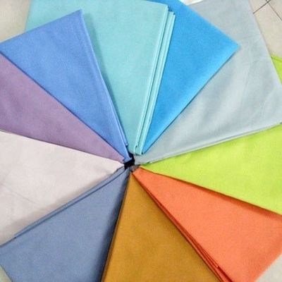 Vente en gros 110*76 Densité TC Tissu de poche et de chemise avec mélange polyester/coton