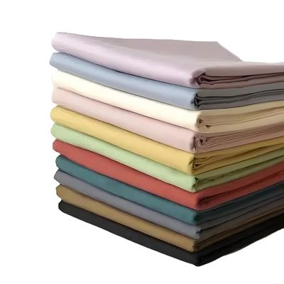 Couleur personnalisée Tissu en coton 100% pour le Judo Taekwondo Uniforme d'arts martiaux