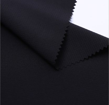 Tissu polyester à 4 voies super doux et rapide à sécher pour tentes à étirements imperméable