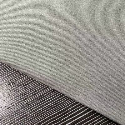 Polyester coton plain Twill 21/21 108x58 110-260gm pour les vêtements de travail Livre d'échantillons uniforme