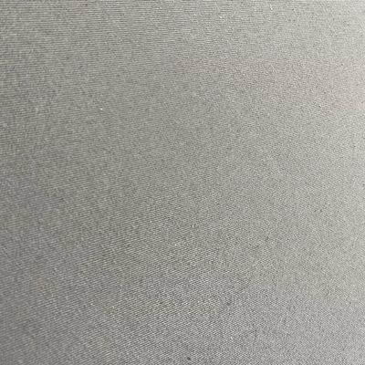 Polyester coton plain Twill 21/21 108x58 110-260gm pour les vêtements de travail Livre d'échantillons uniforme