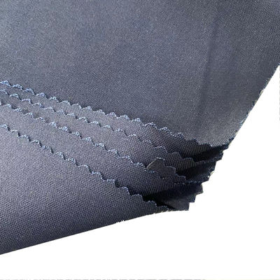 Polyester/coton 260 gm Tissu de toile imperméable pour tente et sac de vêtements de travail à Qingdao