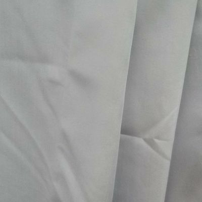 L'emballage direct double pliable Super doux 100% tissu polyester tissé 32*150D pour Thobe