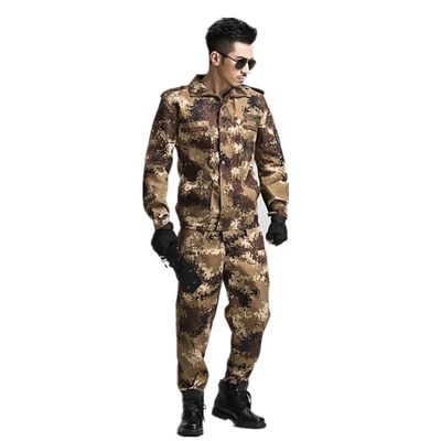 Poids moyen TC 240GSM Tissu uniforme de protection de l'impression numérique avec mélange de polyester
