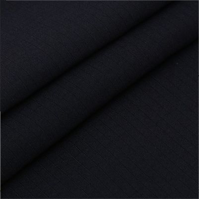 Le tissu multicam est un mélange parfait de durabilité et de polyvalence pour la chasse en plein air