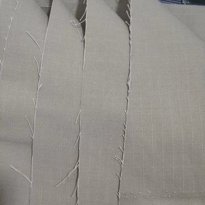 Couleur verte 100% de coton Camo Ripstop Tissu teint en coton solide pour vêtements de travail