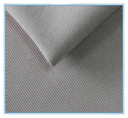 Fabrication à base de polyester à 100% pour les vêtements de travail