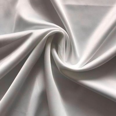 150D*150D Compte de fils Tissu en polyester pour vêtements de travail et combinaisons de couleur personnalisée