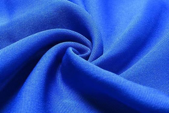 150D*150D Compte de fils Tissu en polyester pour vêtements de travail et combinaisons de couleur personnalisée