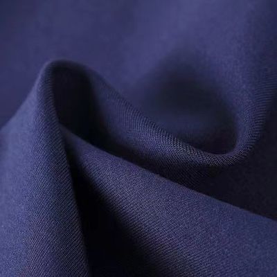 150D*150D Compte de fils Tissu en polyester pour vêtements de travail et combinaisons de couleur personnalisée