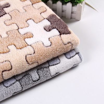 Tissu de flanelle à mémoire de polyester 100% confortable et durable pour textile domestique