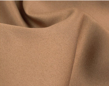 Achat en vrac de polycoton 80/20 TC TWill pour la production de pantalons sur mesure