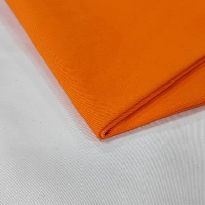 Exporté Standard 210T Taffeta polyester revêtement avec couleur personnalisée et style TWILL