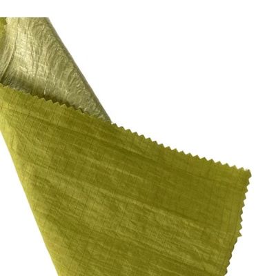 Vêtements de sport essentiels en tissu de nylon revêtu de PVC pour veste résistante à la pluie et abordable