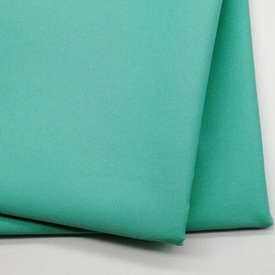 Couleur personnalisée 170-200gm Scrubs Tissu pour l'uniforme médicale et la robe chirurgicale Fabriqué