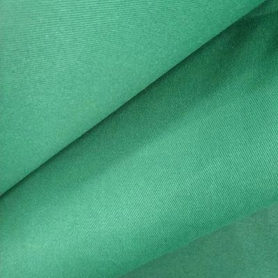 Russie 80% polyester 20% coton Tissu denim 190gm Résistant à l'eau Greta Twill Vêtements de travail