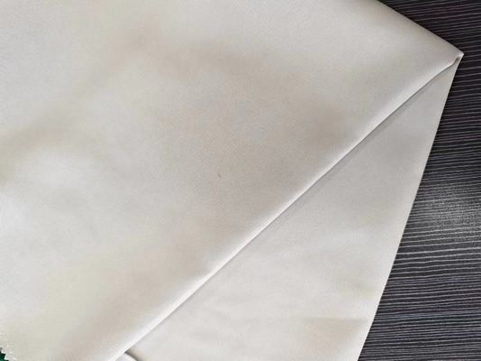 Tissu ignifuge à base de taffeta de polyester à haute résistance à l'incendie à haute résistance à l'incendie à haute résistance à l'incendie, imprimable à 100%