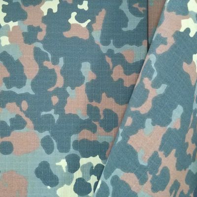 Fabrique de camouflage imperméable à l'eau en TC Ripstop pour la demande du client