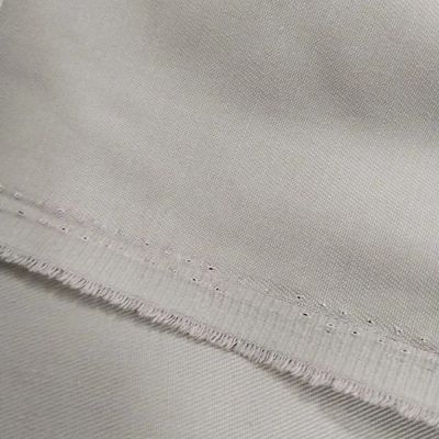 Tissu en coton poly 21x21 190-195gsm Twill pour les uniformes / vêtements de travail Anti-statique par Jinsuo