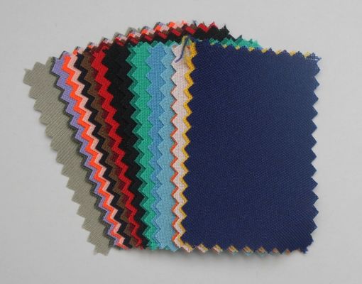 Tissu en polyester à 100% pour uniformes et combinaisons Tissu imperméable à l'eau pour vêtements de travail en gabarde