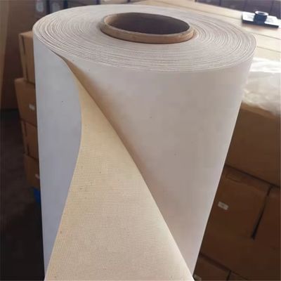 Vêtements de travail de mémoire Uniforme de 60 pouces en tissu de bourrache teint sur mesure Colorié 100% rouleau de tissu de jute