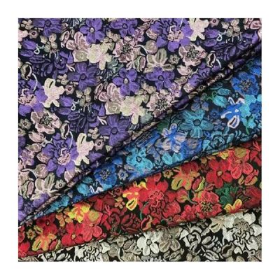 Couleur de stock prêt Tissu de luxe en brocart 260gm Jacquard métallique 100% polyester