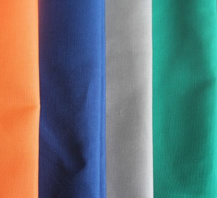 Fabrique de gabardeine exquise, à la mode, ignifuge, pour vêtements de travail, 100% polyester