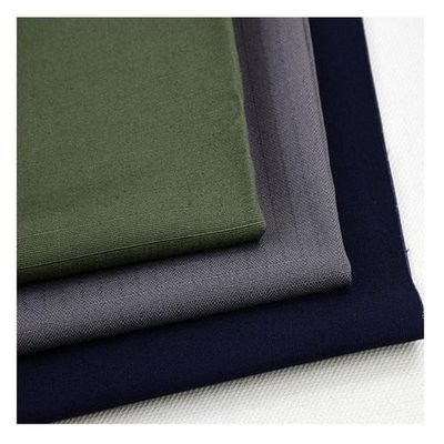 Tissus polyester/coton à poids moyen T/C 65% 35% Tissu pour vêtements de travail pour infirmiers