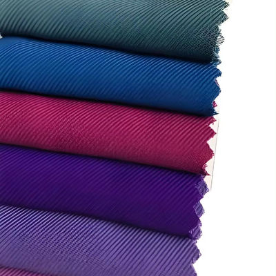 2024 Conception du tissu de vêtements de travail Gabardine pour un motif antistatique et solide uniforme