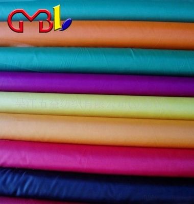 2024 Conception du tissu de vêtements de travail Gabardine pour un motif antistatique et solide uniforme