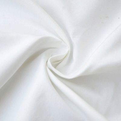 Tissu doux personnalisé Exporté 210T Polyester revêtement Taffeta Tissu de couleur pour le marché