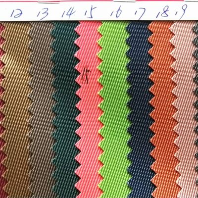 Fabrication à base de tissu de polyester à 100% pour les vêtements de travail