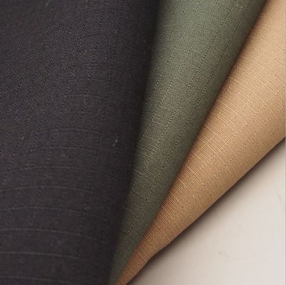 Tissu de doublure en polyester Taffeta 210T personnalisé avec nombre de fils 63D*63D dans le style TWILL