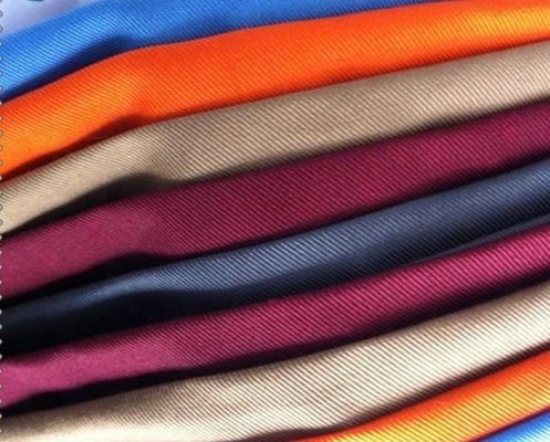 Poids moyen 190gm T/C 80/20 Twill 3/1 Polyester coton Vêtements de travail Vêtements en tissu
