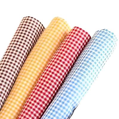 Fabrique de revêtement Taffeta 210T très utilisé en couleur personnalisée Parfait pour les produits à la mode