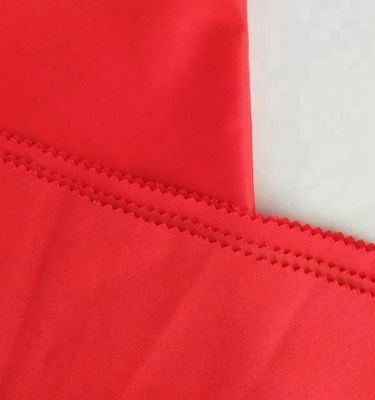 Exporté Standard 100% Polyester revêtement 210T Taffeta Twill Tissu en couleur personnalisée