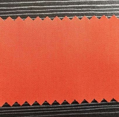 Stocks de tissus de taffeta 210T tissés pour le textile domestique exportés vers le marché mondial