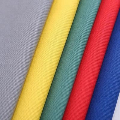 Largeur 58/60 &quot;Tissu tissé 100% polyester pour revêtement Taffeta à l'exportation sur mesure 210T
